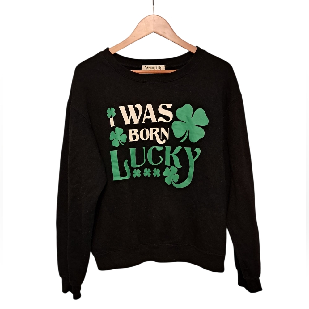 Born Lucky Black St Patricks Juniors Long Sleeve Graphis